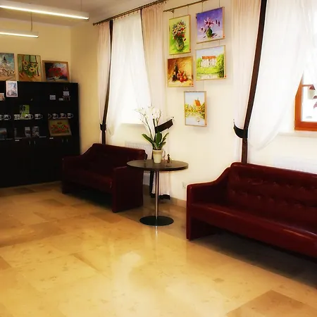 Pod Debem Hotel Szydlowiec