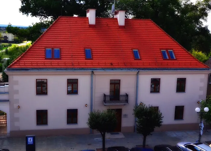Pod Debem Hotel Szydlowiec