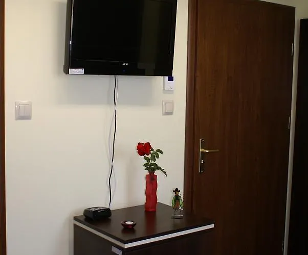 Pod Debem 3* Szydlowiec